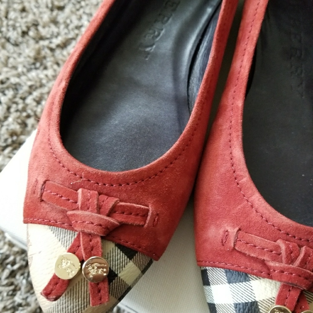 Burberry Haymarket Yates Ballerina Flat Size 39